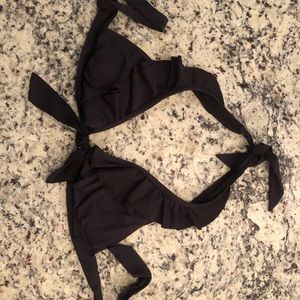 Kenneth Cole Reaction Ruffled swimsuit